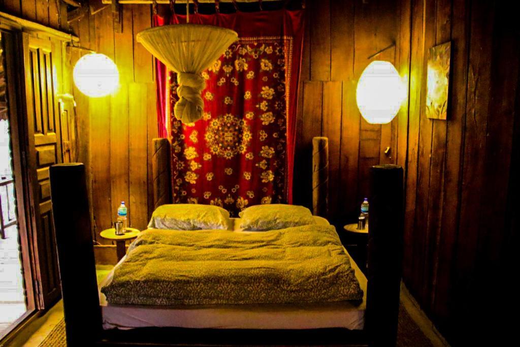 Shanta Ghar A Rustic Guesthouse チトワン エクステリア 写真