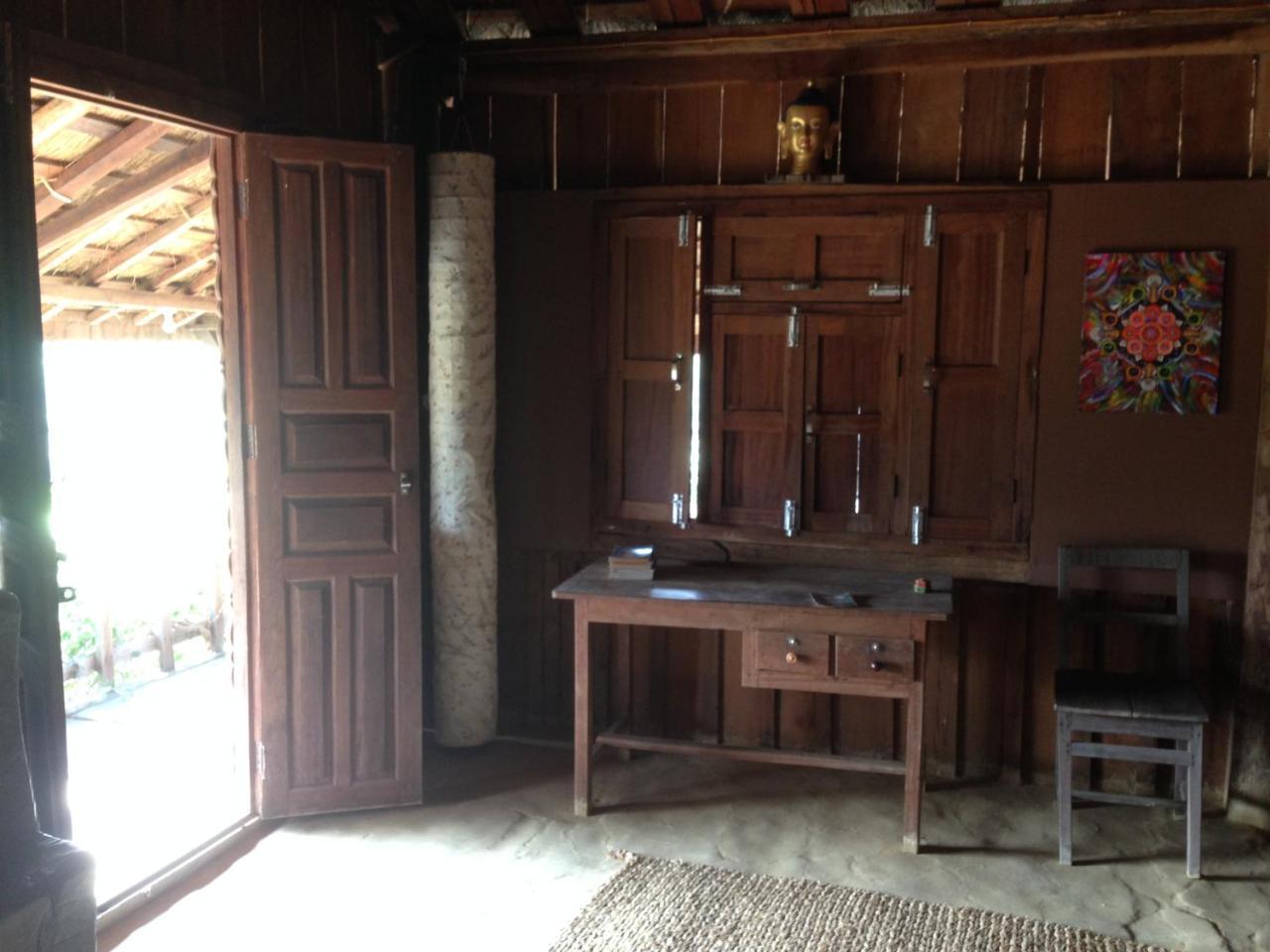 Shanta Ghar A Rustic Guesthouse チトワン エクステリア 写真